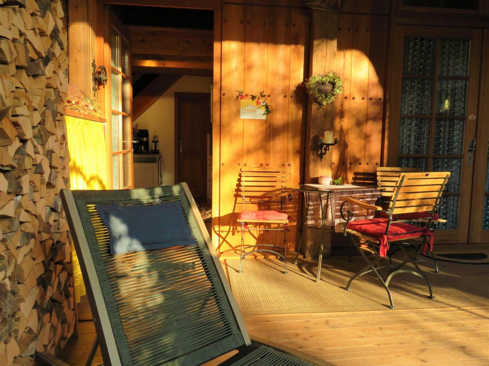 Hernis-Hoefle Elzach Esterno foto